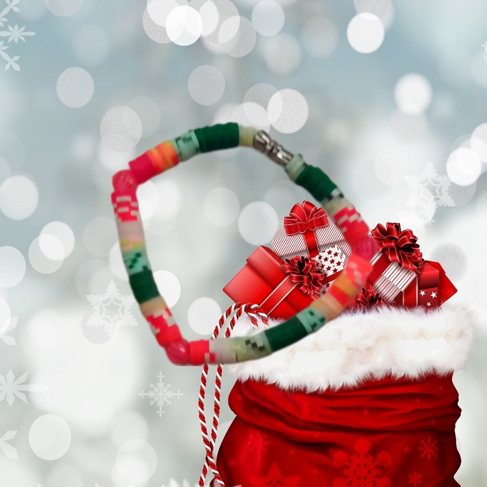 Christmas time bracelet handmade by mxsha beads